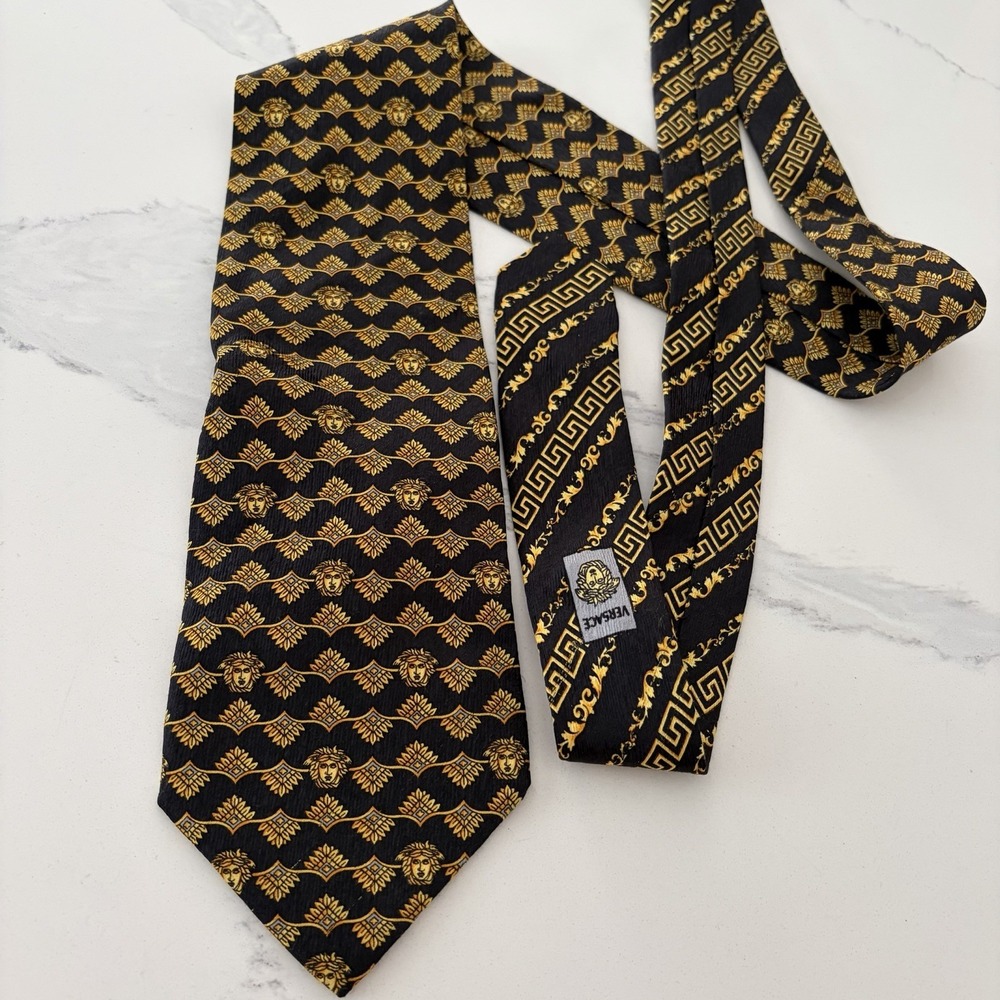 Gianni Versace Medusa Head Silk Tie Gold Black Greek Key Made in Italy